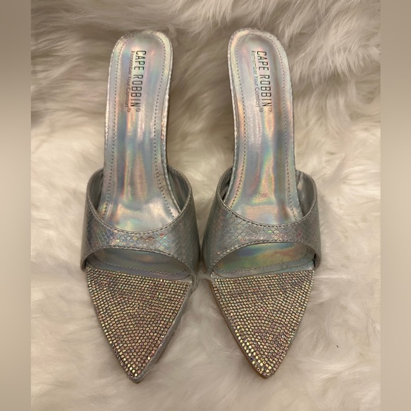 Women’s Heels Slippers By Cape Robbin. Pointed toe with Glitter Gem 💎 Stones - Picture 2 of 9
